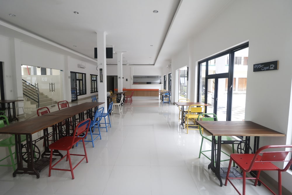Reddoorz Plus Near Kualanamu Airport 24/29