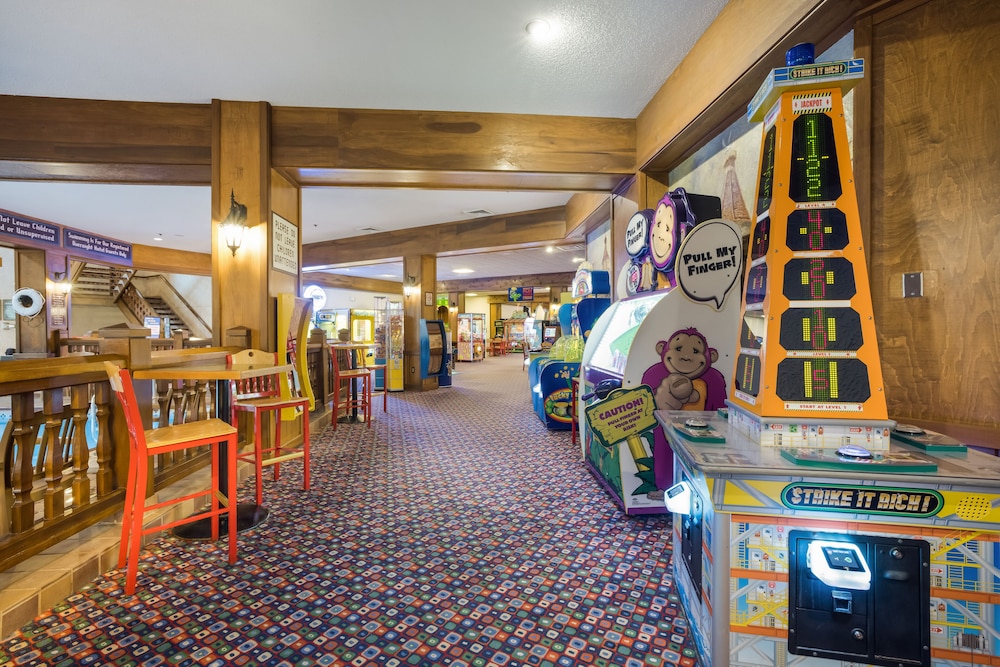 Bavarian Inn Lodge 43/64