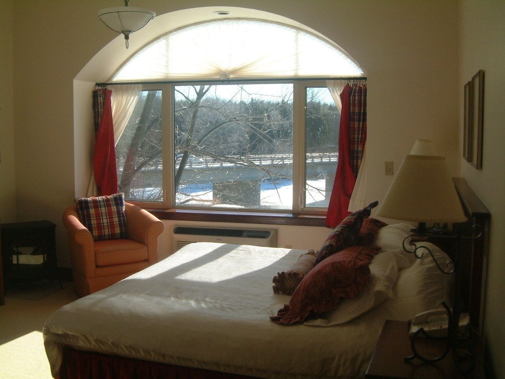 Benmiller Inn & Spa 18/36