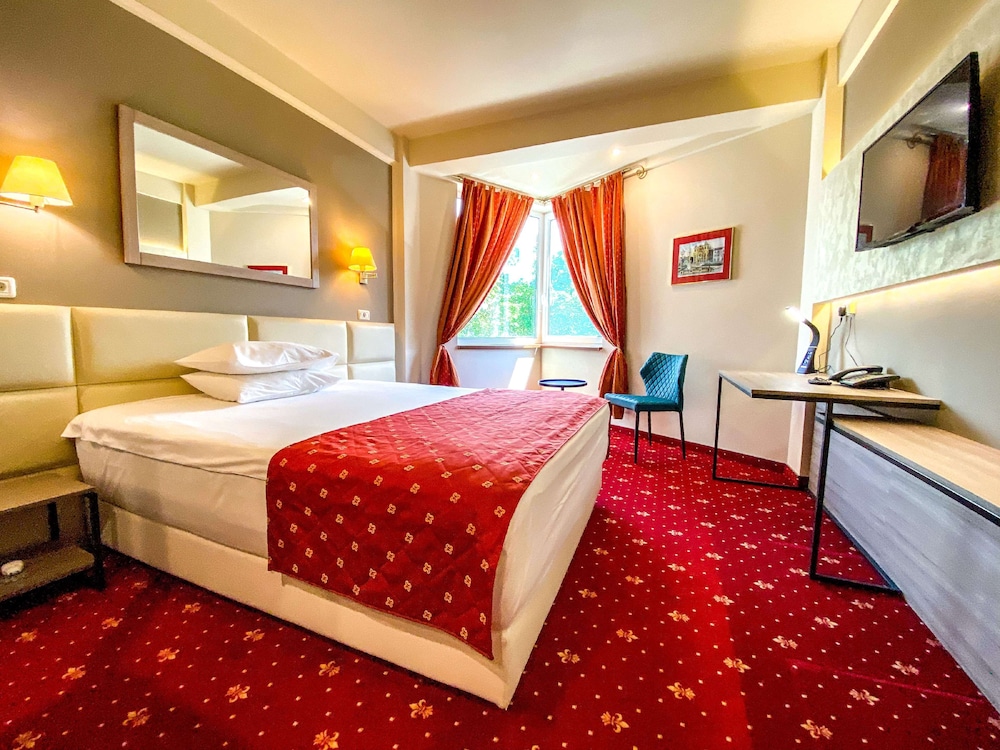 Best Lido Hotel 13/39