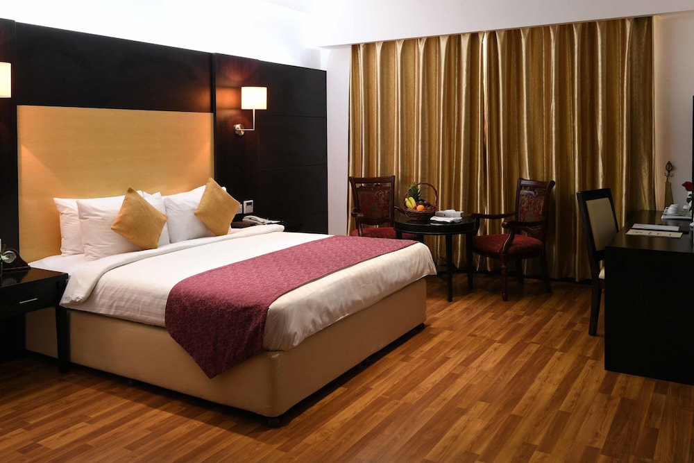 JUFFAIR GATE HOTEL 24/52