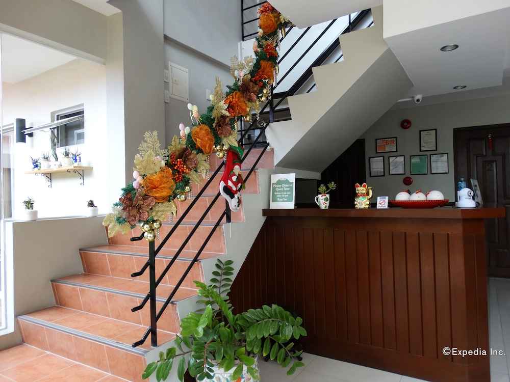 Harbour Gardens Tourist Inn 4/46