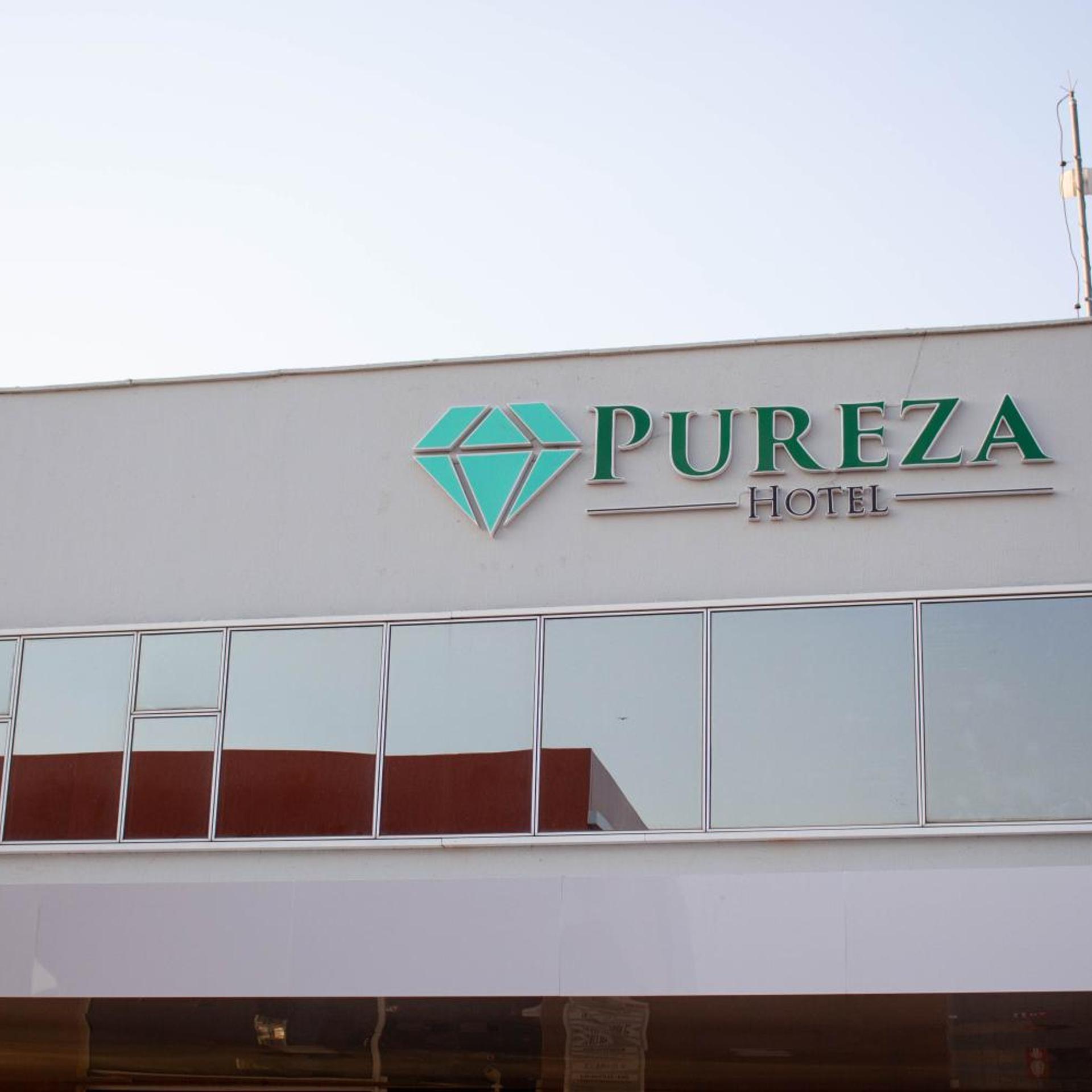 Pureza Hotel 1/50