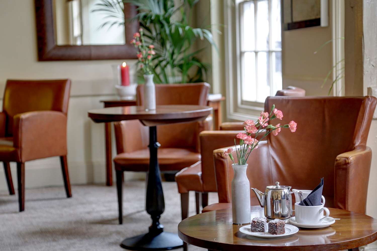 Uno Rose & Crown Hotel Tonbridge 26/35