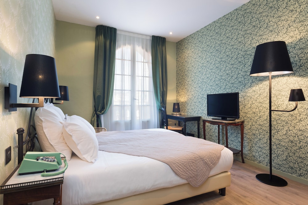 غرفة كلاسيكية بسرير مزدوج، Hotel Le Grimaldi by HappyCulture 8/10