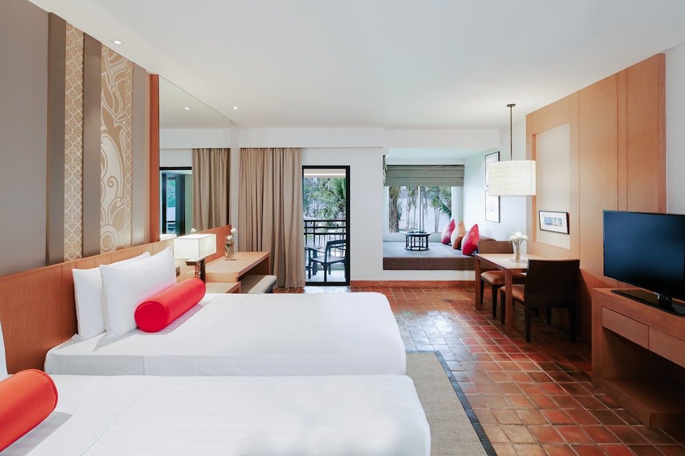 SAii Laguna Phuket 16/70