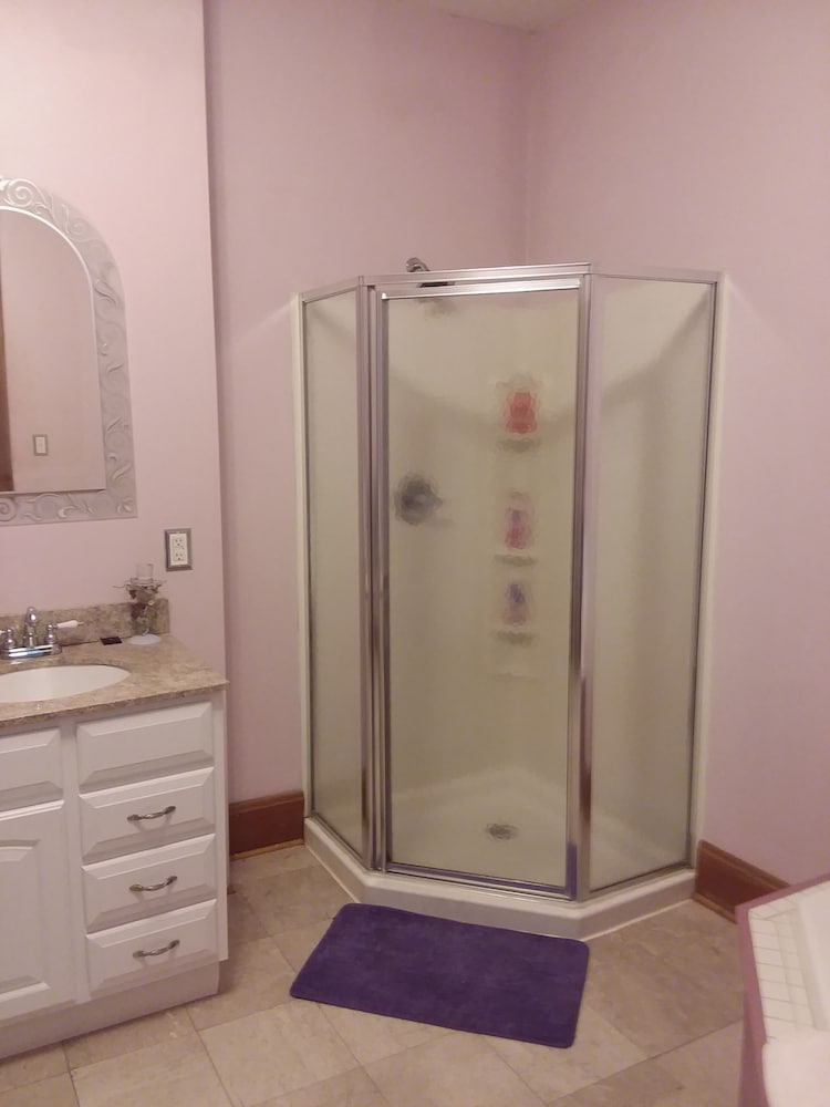 Inn Port Lodging 25/39