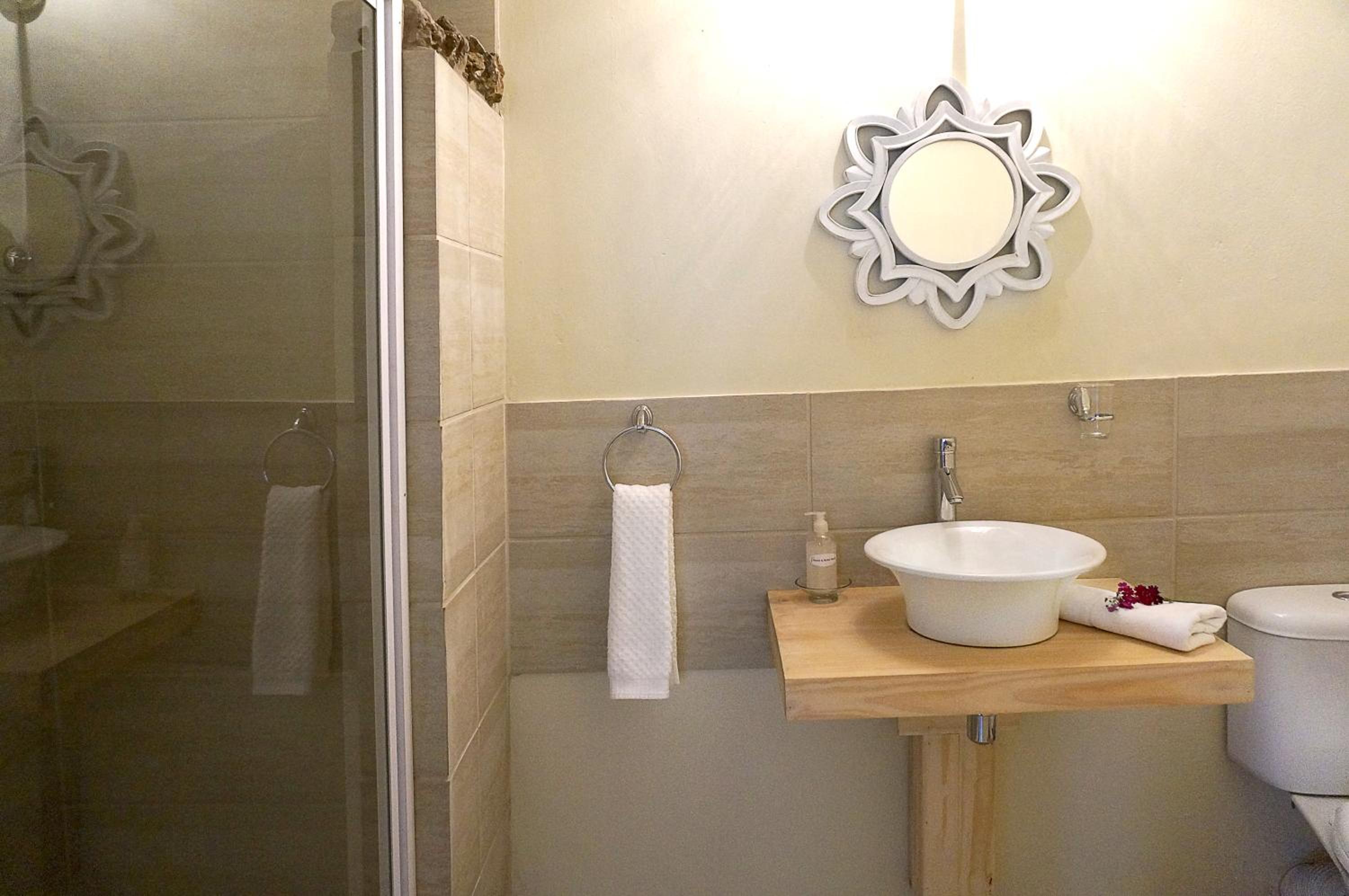 Centurion Guest House and Lodge 16/16