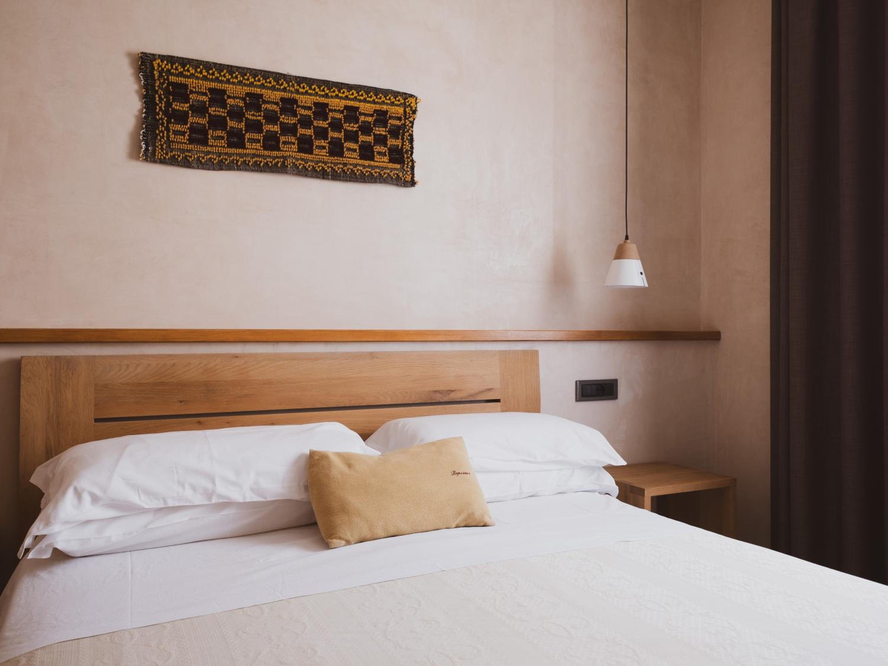 Smart, Double Bed