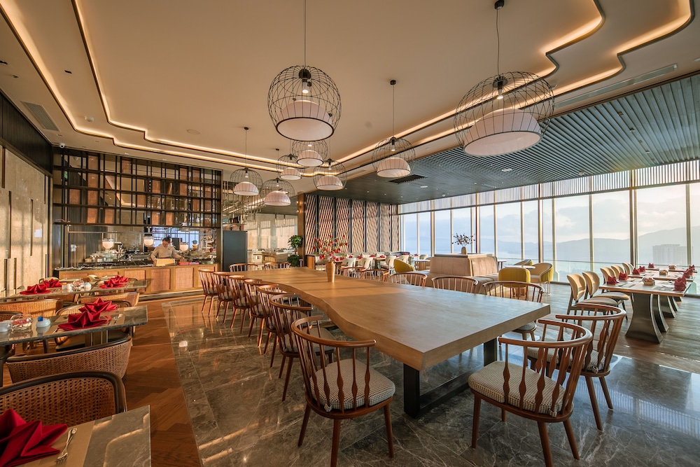 Grand Hyams Hotel - Quy Nhon Beach 40/48