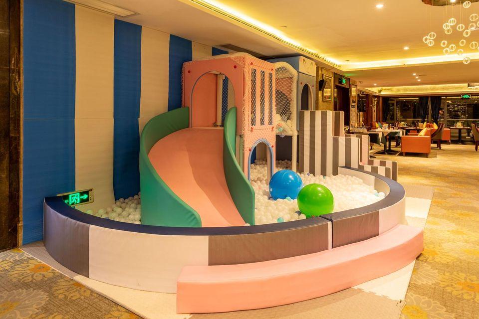 Zhongshan Panshan Hotel 35/36