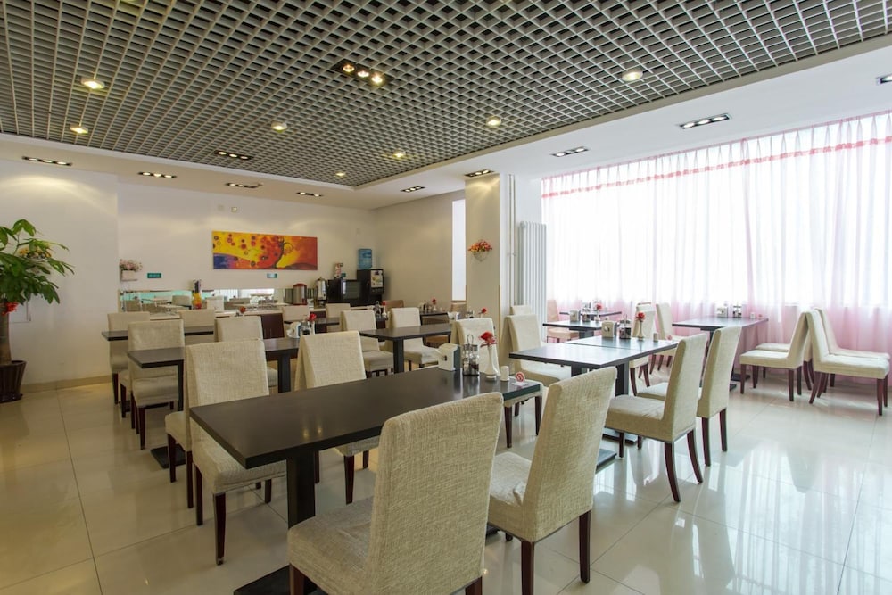 Jinjiang Inn Olympic Park 38/46