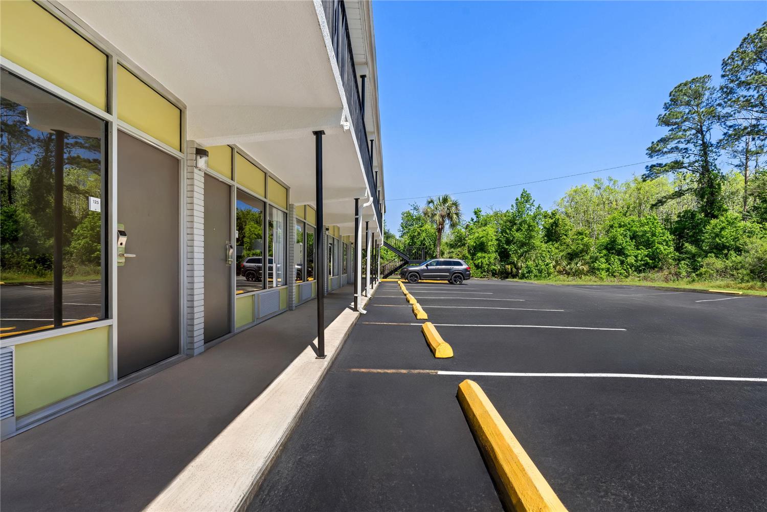Econo Lodge Jennings, FL 24/30