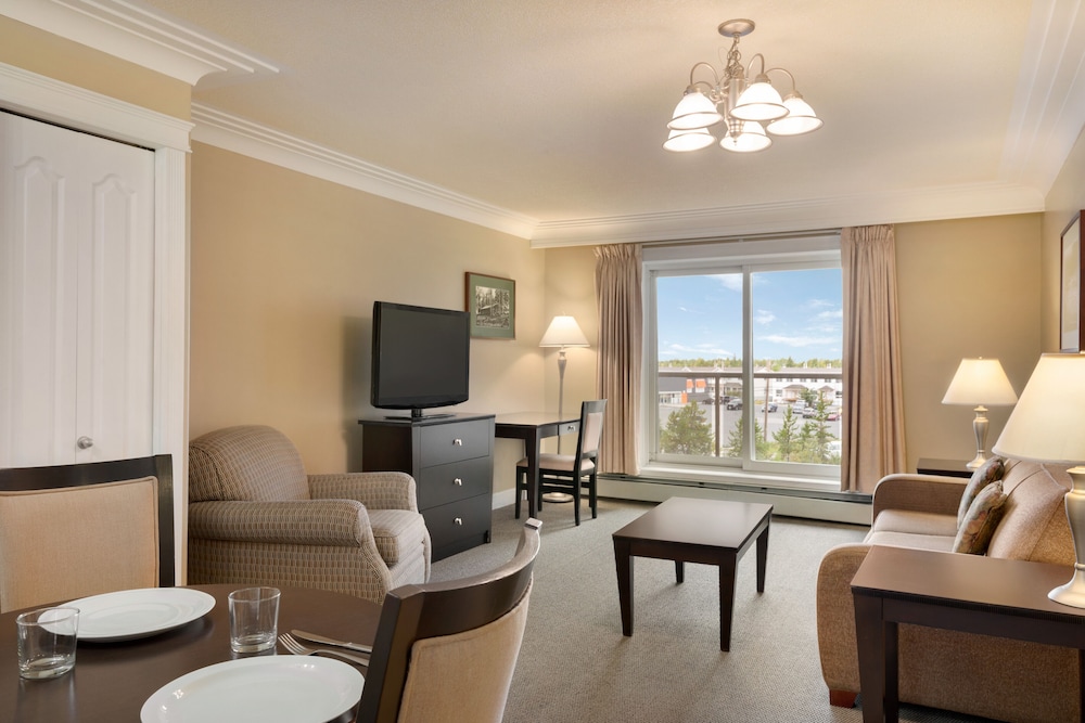 Stanton Suites Hotel Yellowknife 26/38