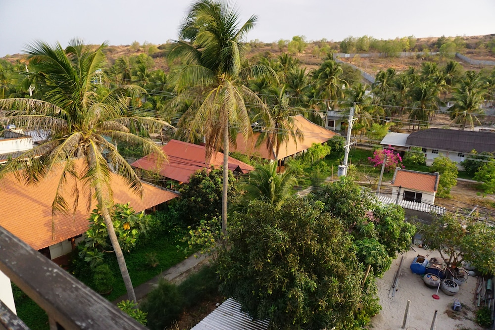 Cat Tien Guesthouse 57/61