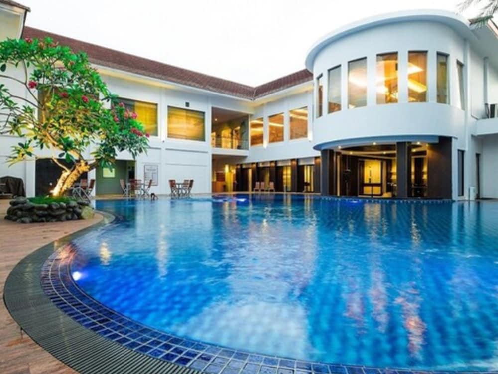 Rattan Inn Banjarmasin 3/24