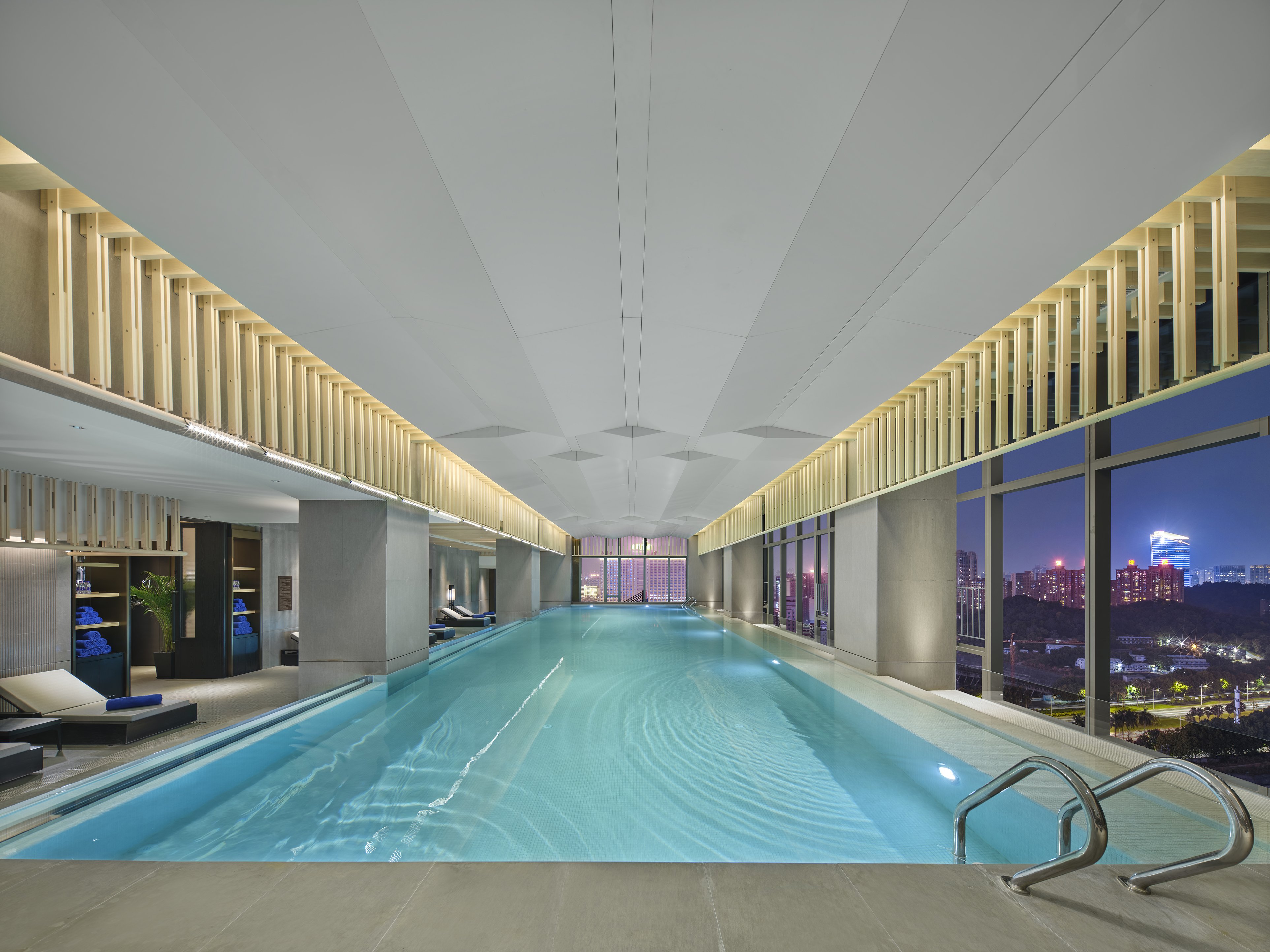 Intercontinental Dongguan 27/76