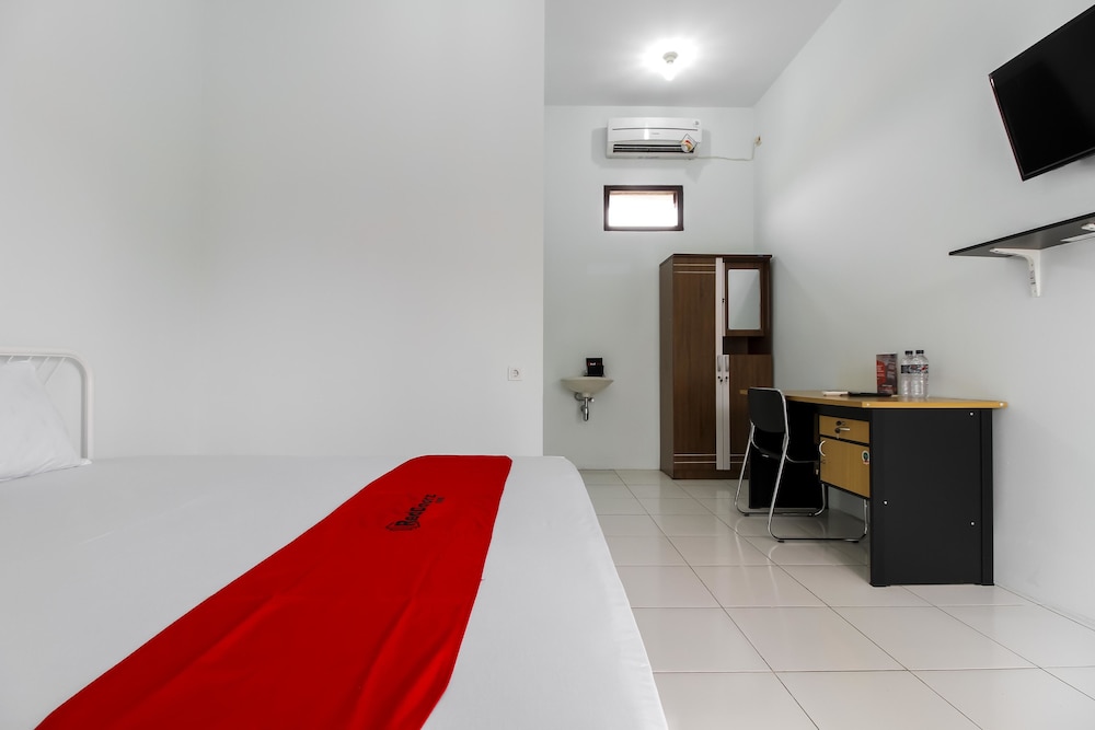 Reddoorz Jagakarsa 2 15/48