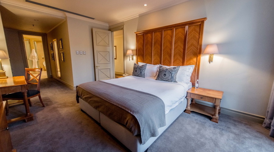 1 BEDROOM, EXECUTIVE