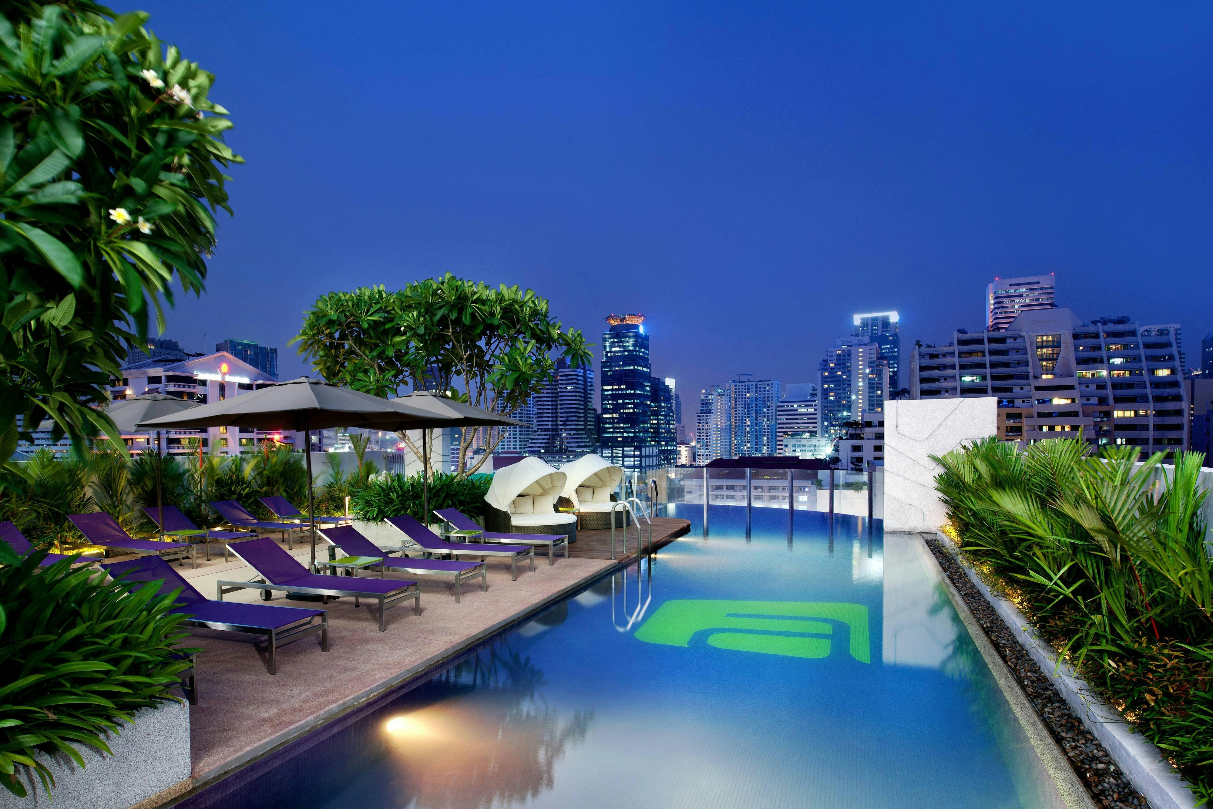 Aloft Bangkok Sukhumvit 11 19/20