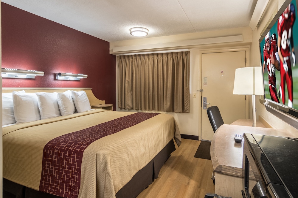Red Oak Inn Detroit Metro Airport - Belleville 8/33