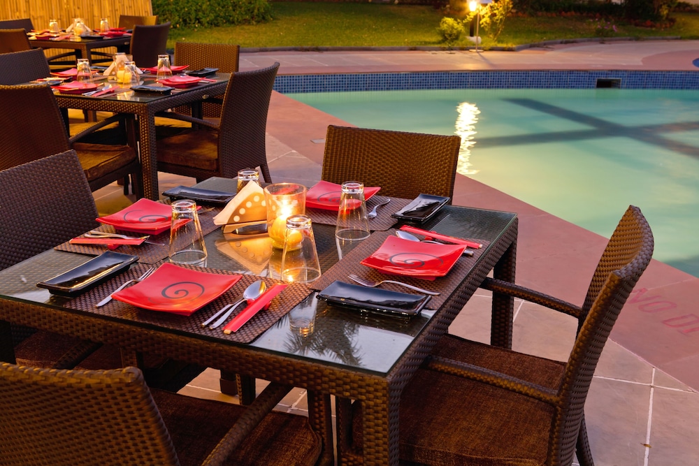 Lemon Tree Hotel Ahmedabad 53/67