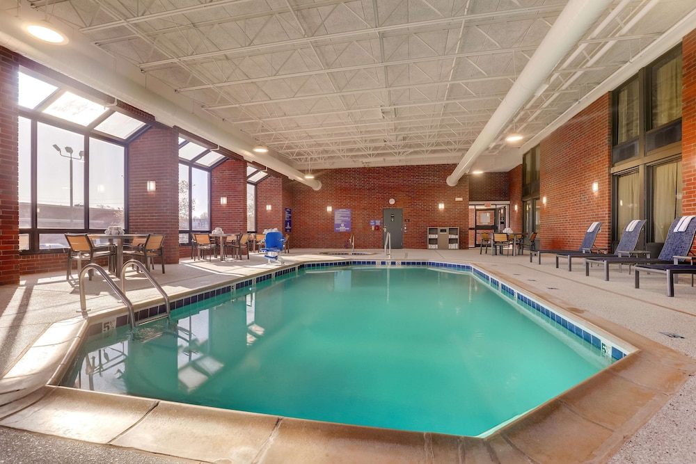 Drury Inn Paducah 27/50