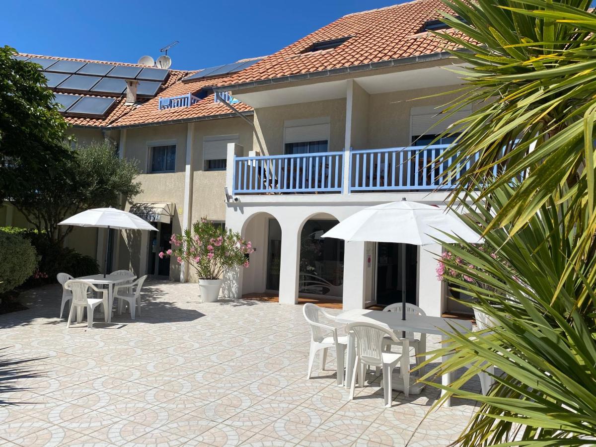 HÔTEL LES VAGUES 16/16