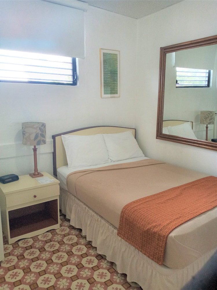 Hotel Colonial 16/50