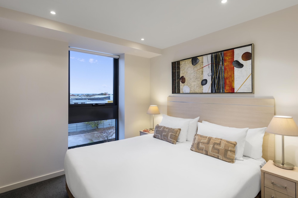 iStay Precinct Adelaide 30/79