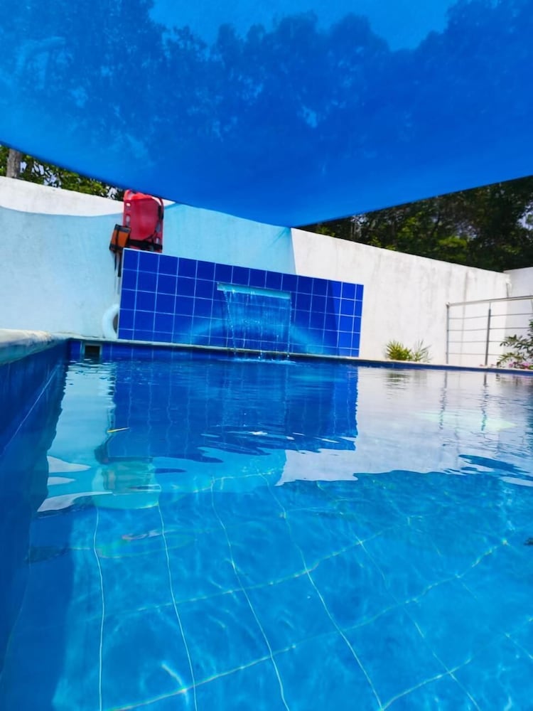 Hotel Palmetto Beach Covenas 4/24