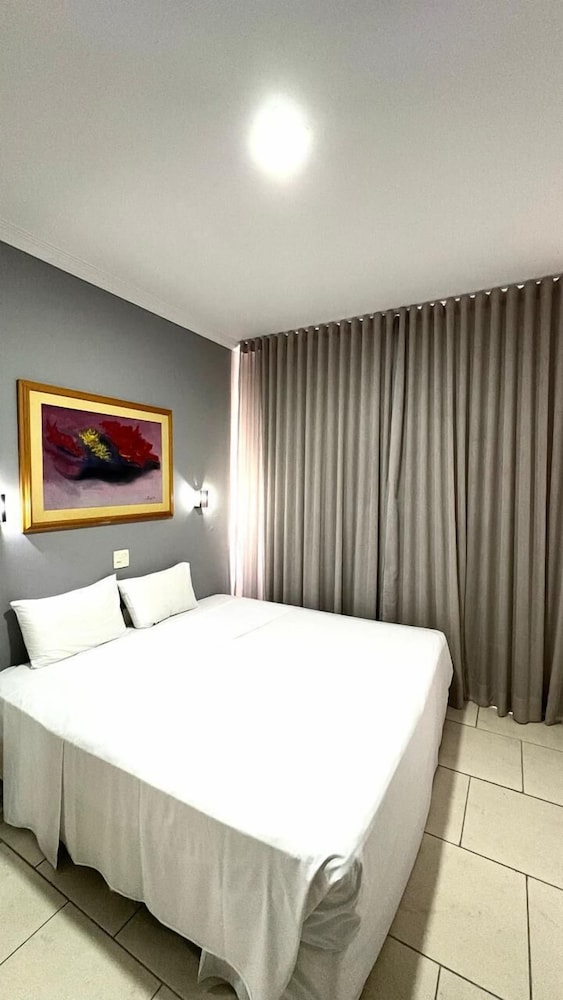 Hotel Del Rey 8/64