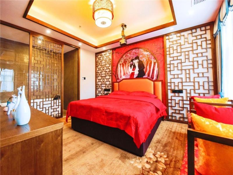 VX Wuxi Jiangyin High-tech Zone Panlongshan Park Hotel 12/18