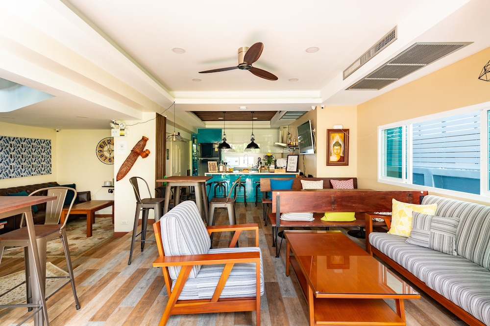 Maneeya Park Residence 24/50