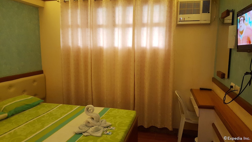 Julieta's Pension House 14/26