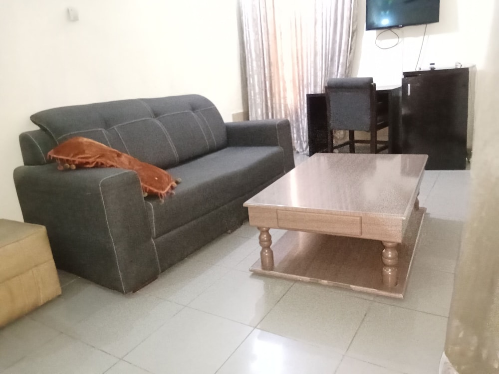 Dreamland Suites 30/45