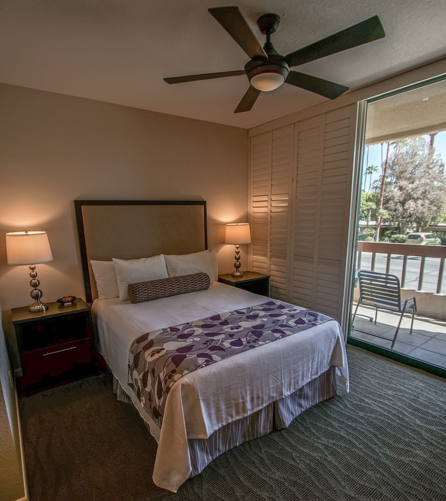 Getaways At Palm Springs Tennis Club 20/50