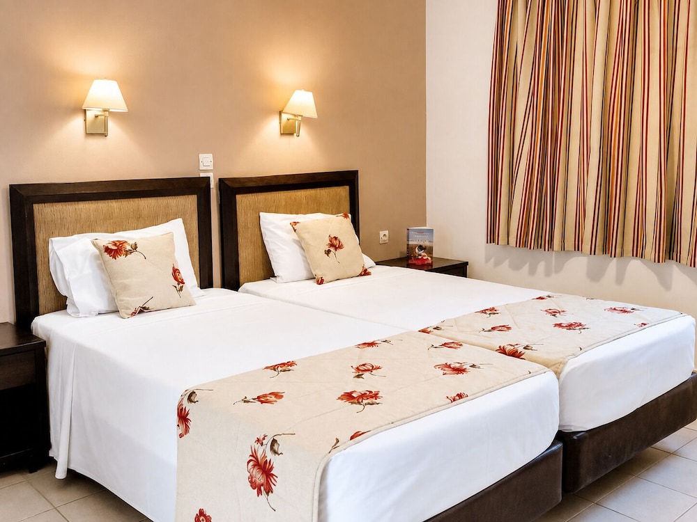 Oscar Hotel 17/49