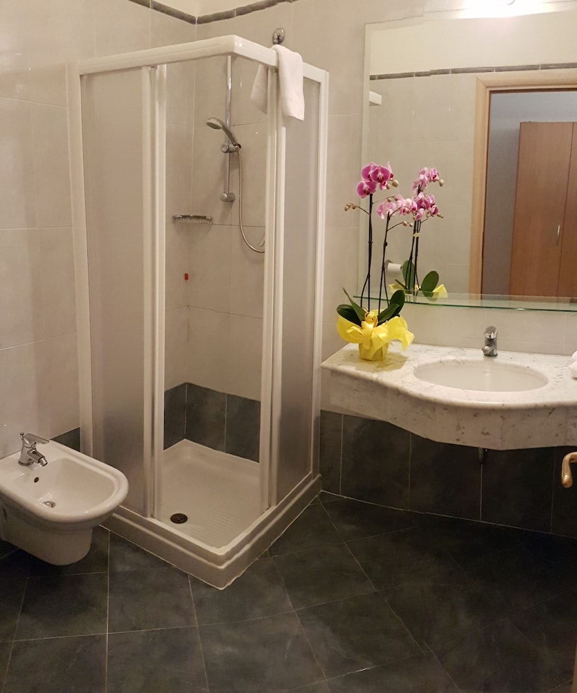 Hotel Piccolo Paradiso 57/61