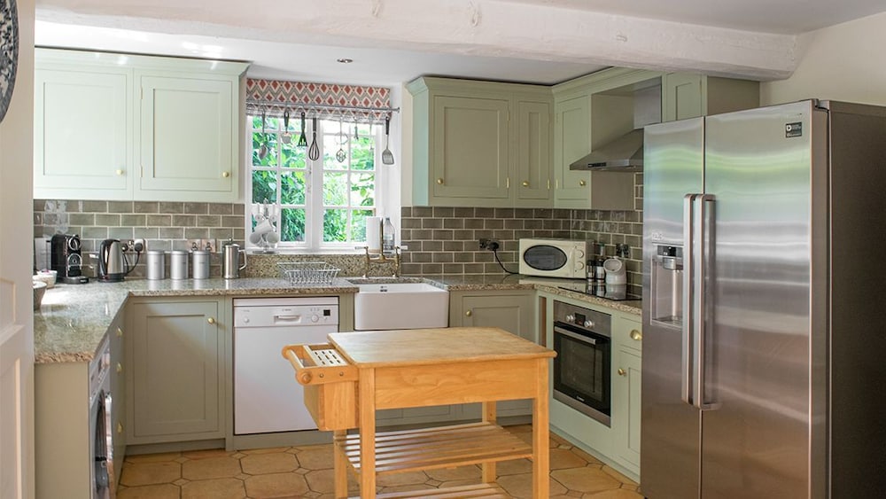 Aintree Cottage 14/14
