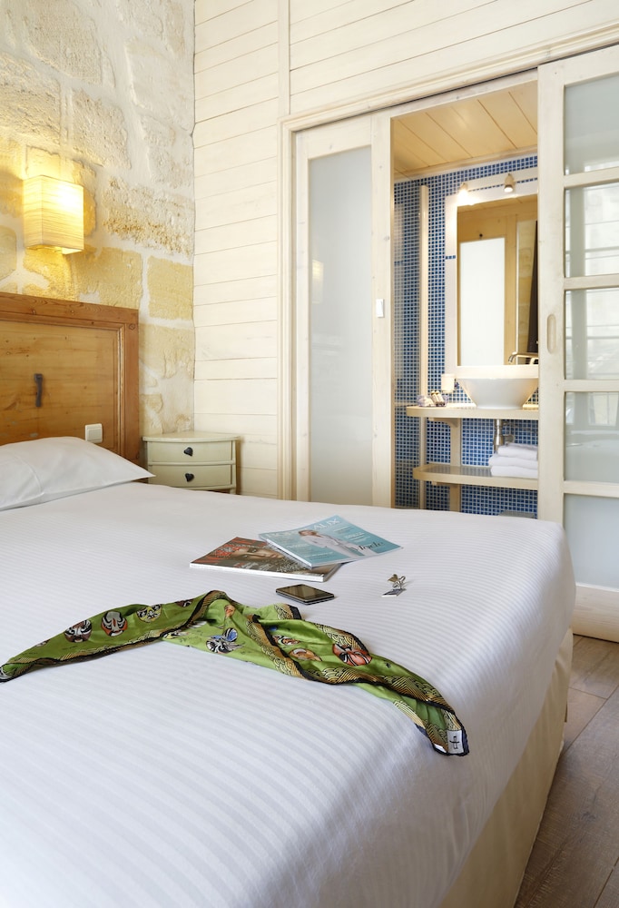 Hotel La Tour Intendance, Bordeaux 5/60
