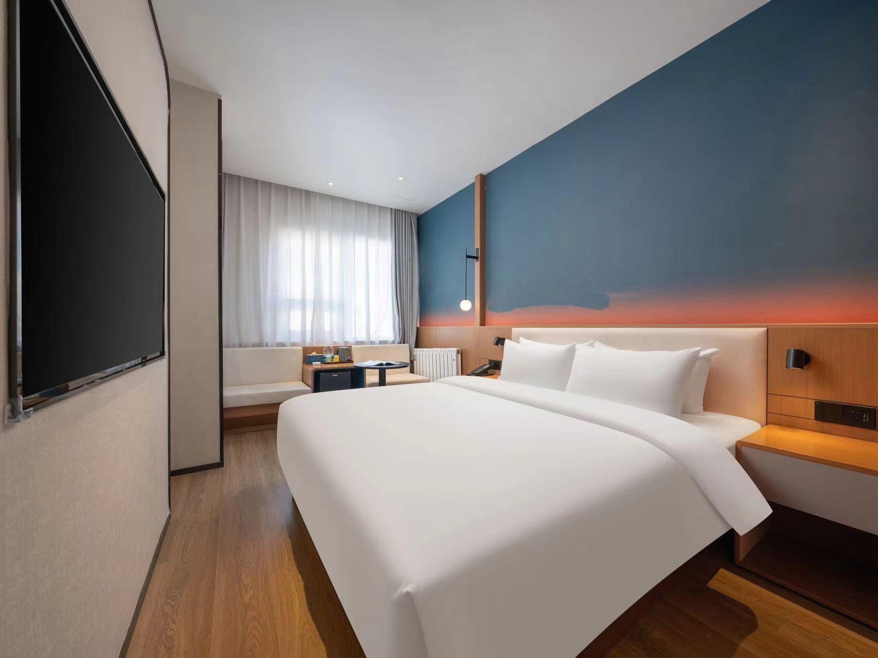 Ginza Meimei Hotel (Jinan Qilu Software Park Store) 11/18