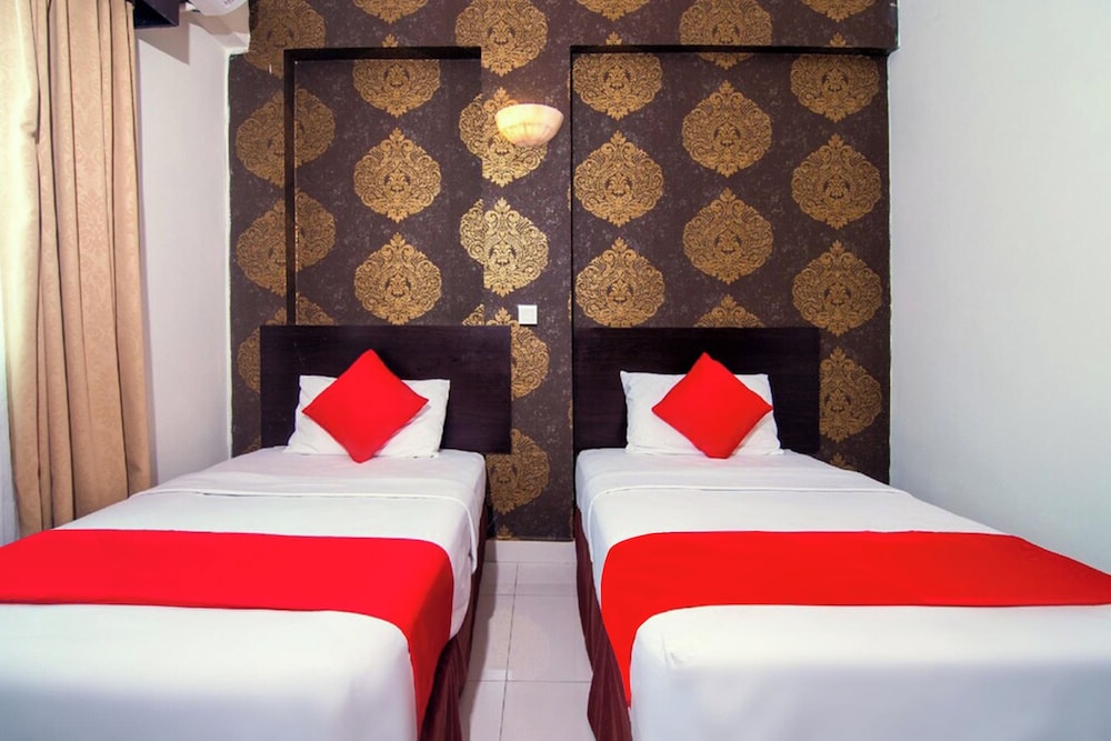 OYO 528 Andaman Sea Hotel 31/41