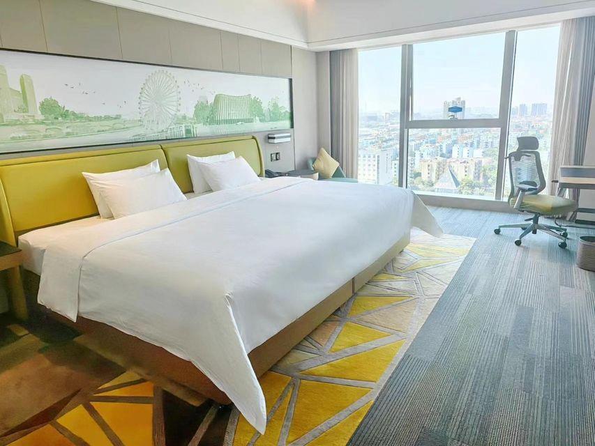 Plus, King Bed