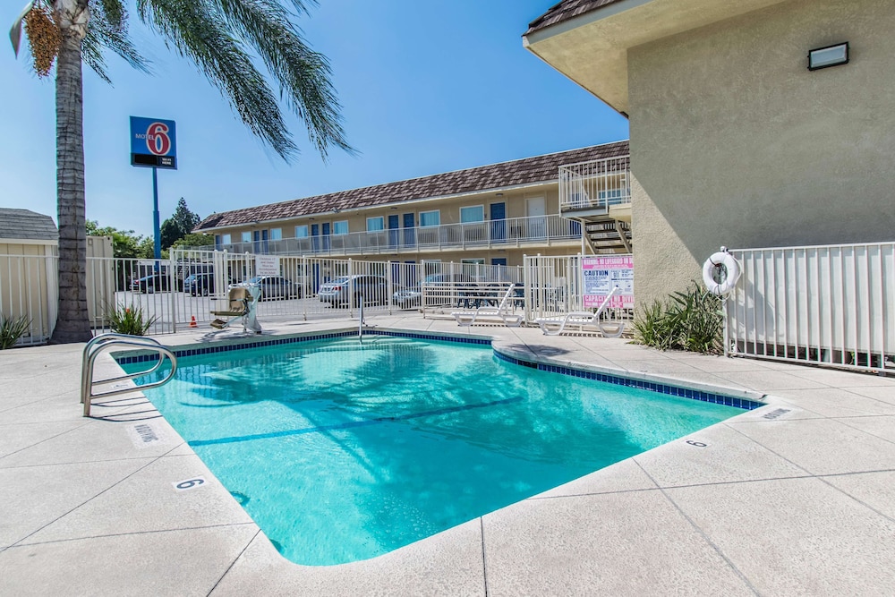 Motel6 Ontario, CA - Airport 57/61