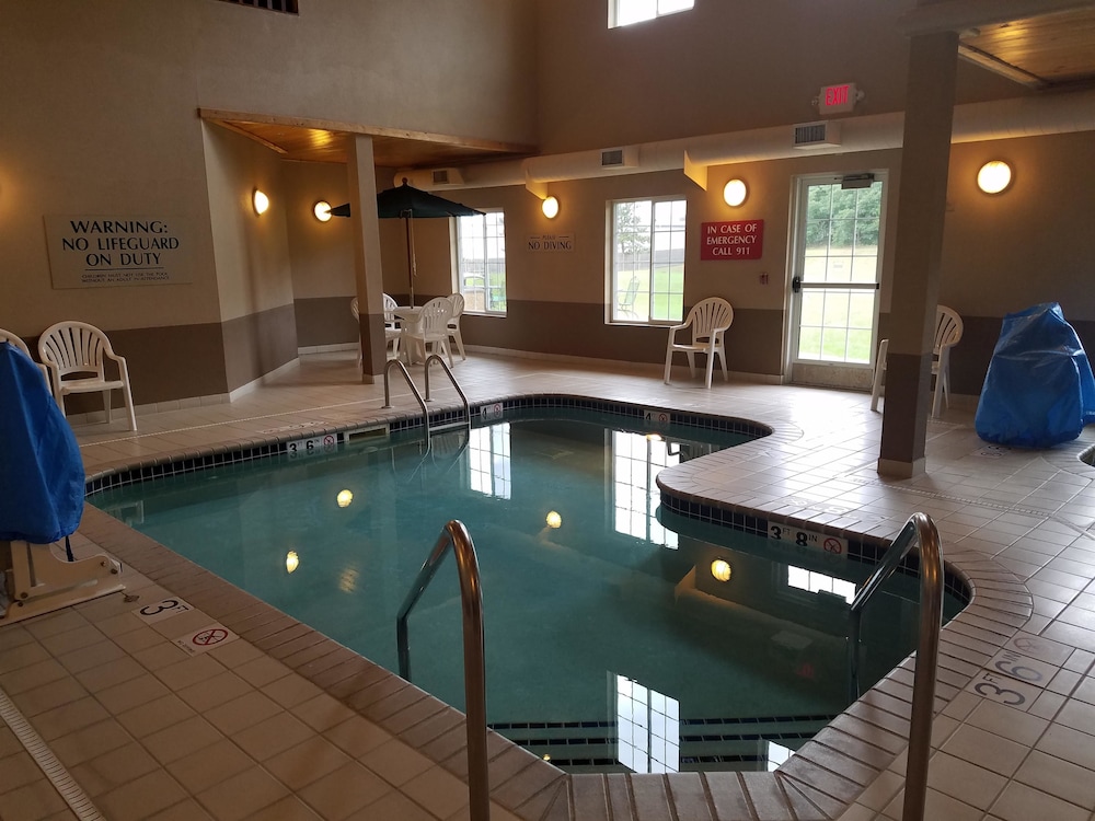 GrandStay Residential Suites - Eau Claire 17/49