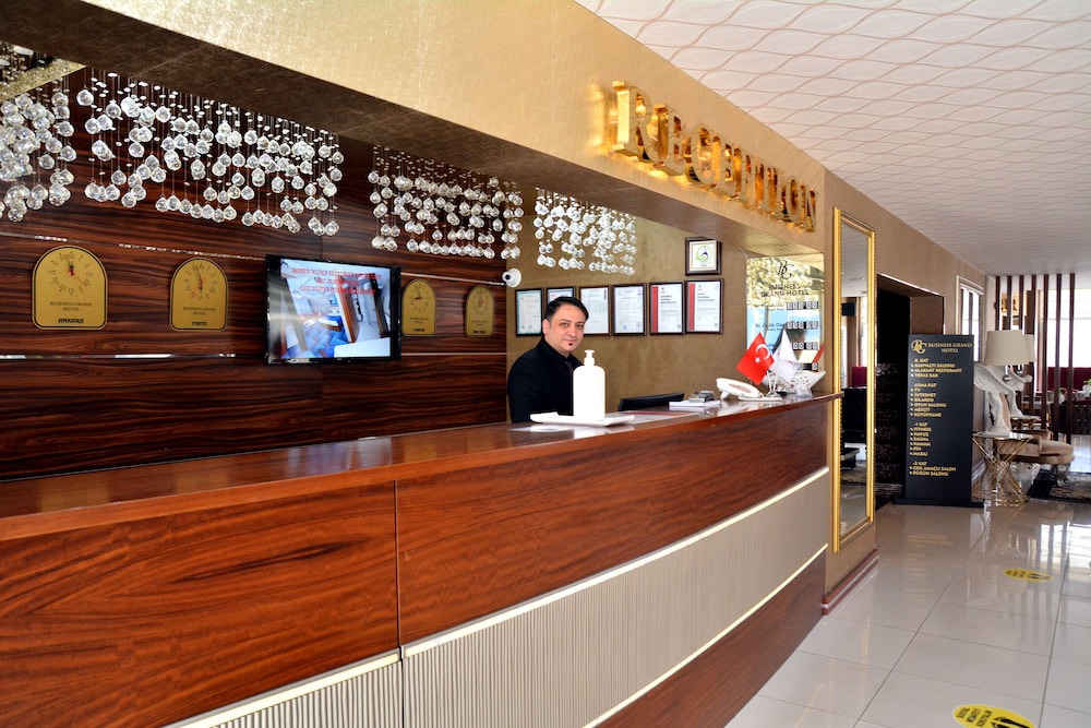 Business Grand Hotel 3/50