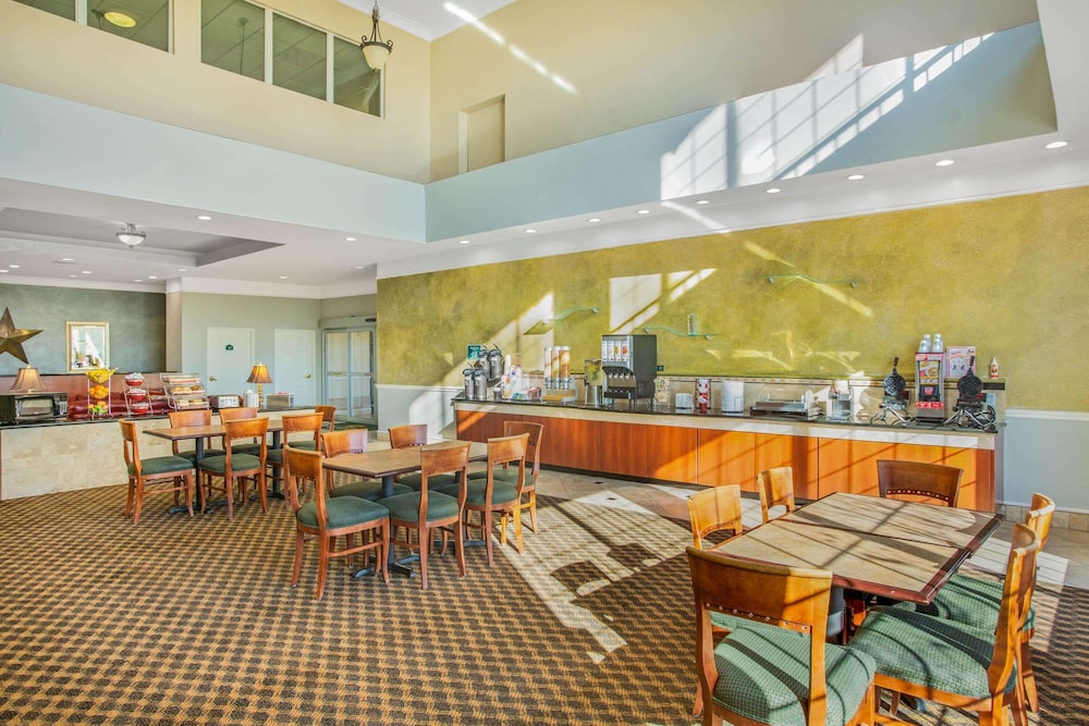 restaurant-cafeteria