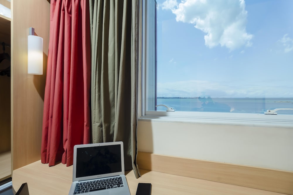 Ibis Vitoria Praia De Camburi 43/48