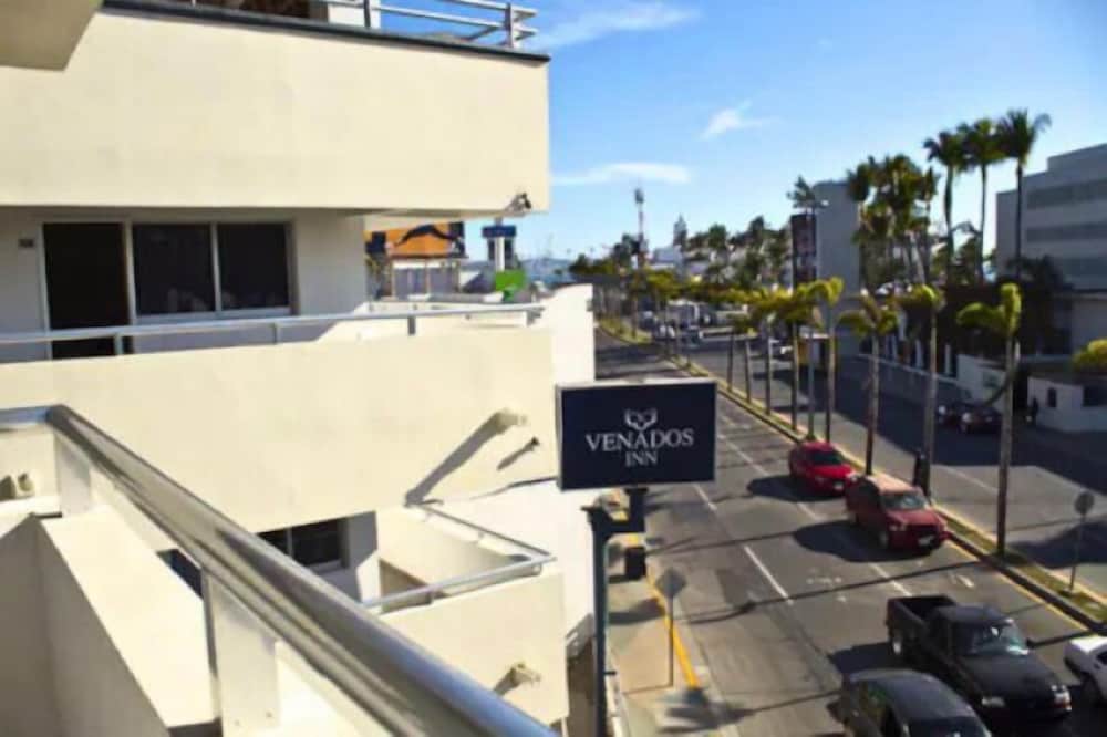 Venados Inn 5/49